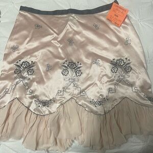 Kenzie soft pink 100 silk skirt new with tags size 2